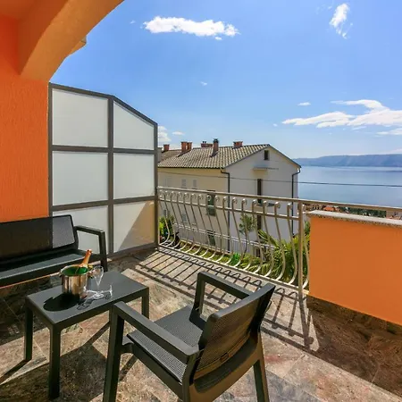 Apartment Leoalemar Novi Vinodolski